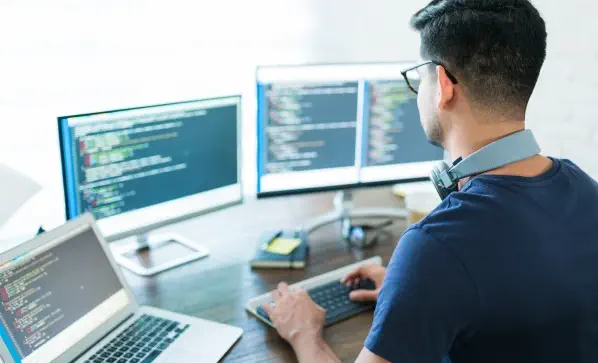 solutions-developer-img3